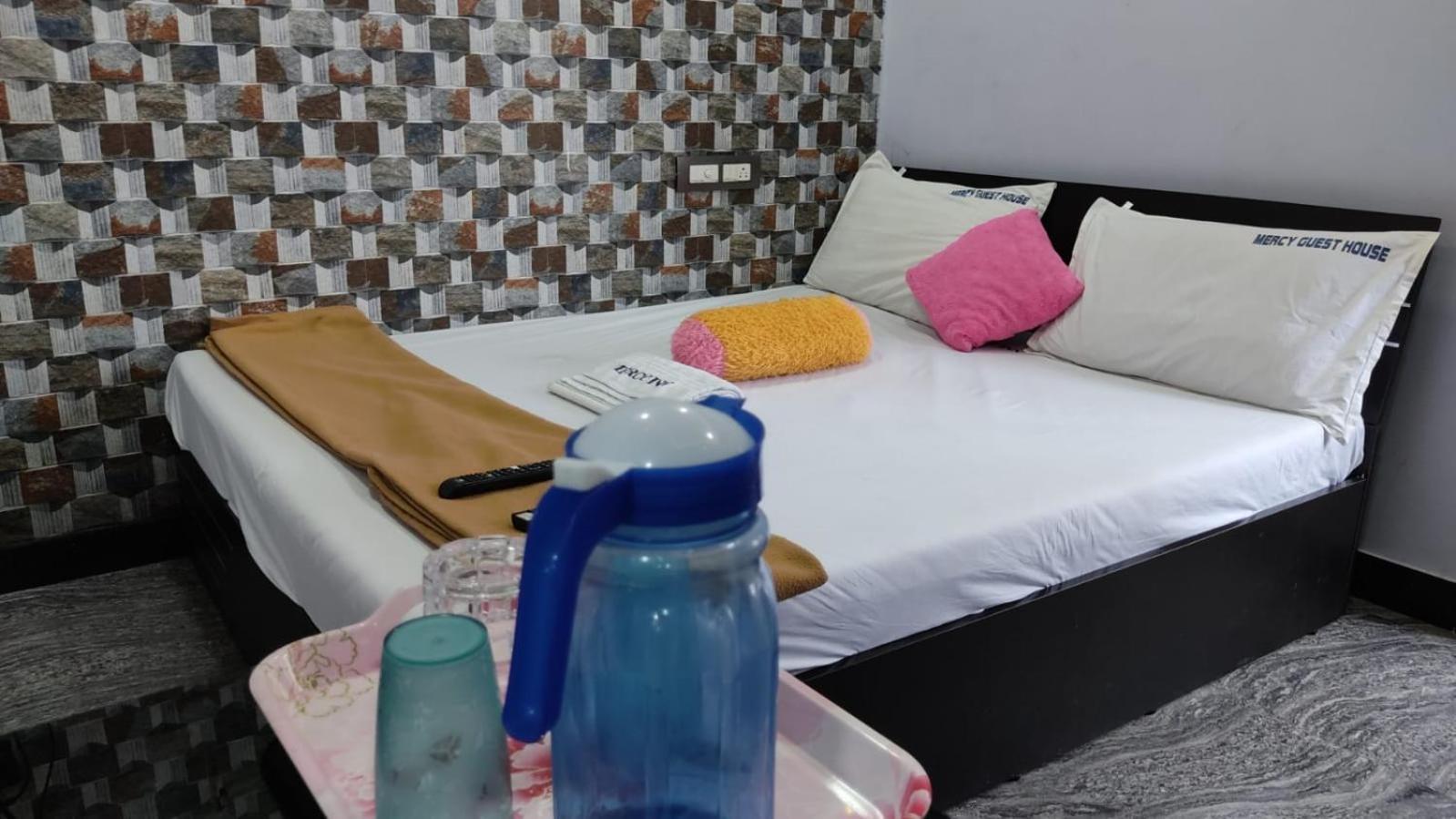 Mercy Inn Ченнаи Экстерьер фото
